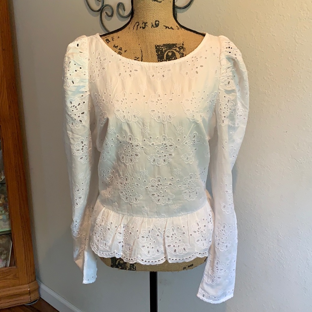NWT express eyelet top